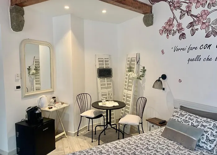 Addicted To Paradise Bed & Breakfast